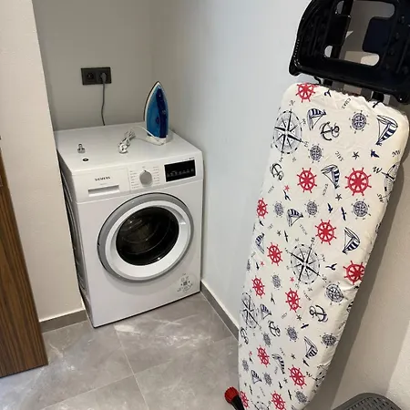 فيلة Sueper Vip Havuzlu Muestakil Odalar Banyolu Çeşme