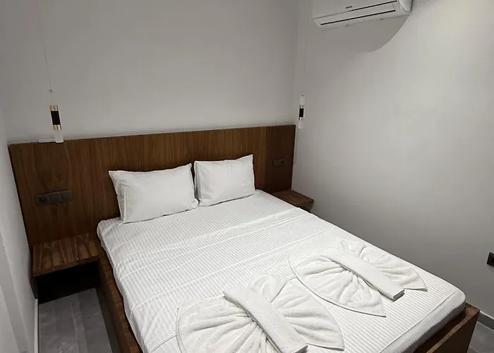 Sueper Vip Havuzlu Muestakil Odalar Banyolu Βίλα