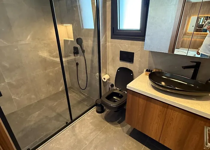 Sueper Vip Havuzlu Muestakil Odalar Banyolu Βίλα