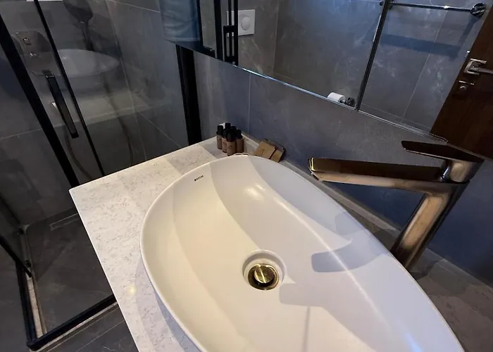 Sueper Vip Havuzlu Muestakil Odalar Banyolu Βίλα Çeşme